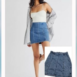Free People Modern Femme denim mini skirt zippered high waist  Size 4